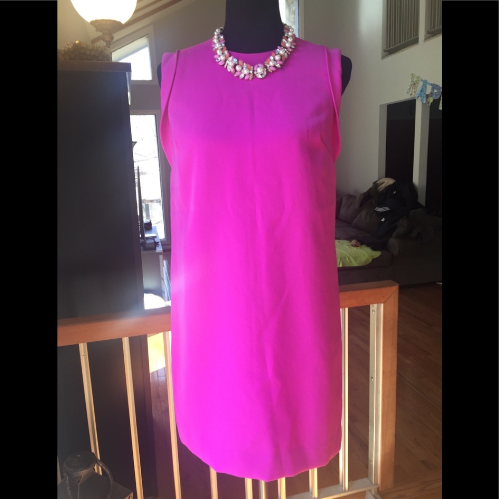 Ann Taylor Dress 🌺🌺🌺 NWT